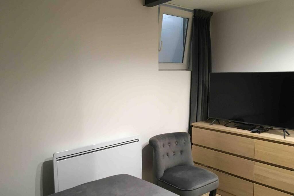 Appartement New Flat-champs-elysees-arc Triomphe-maillot-foch Parijs